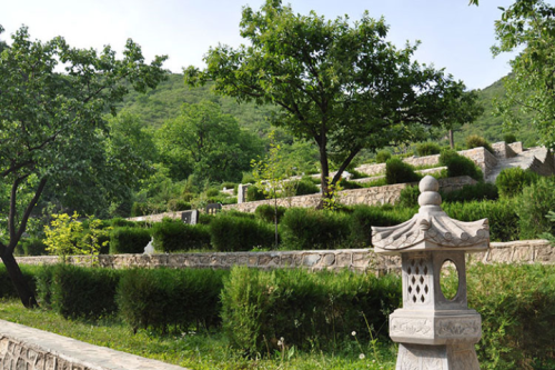 九公山墓地,九公山墓园,墓地环境,纪念仪式,墓地咨询